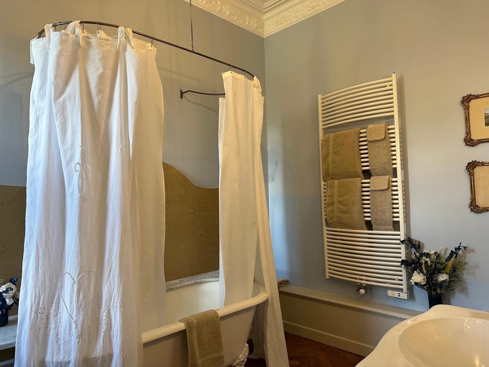 Chateau Clement - Teritoria Vals-les-Bains Luaran gambar