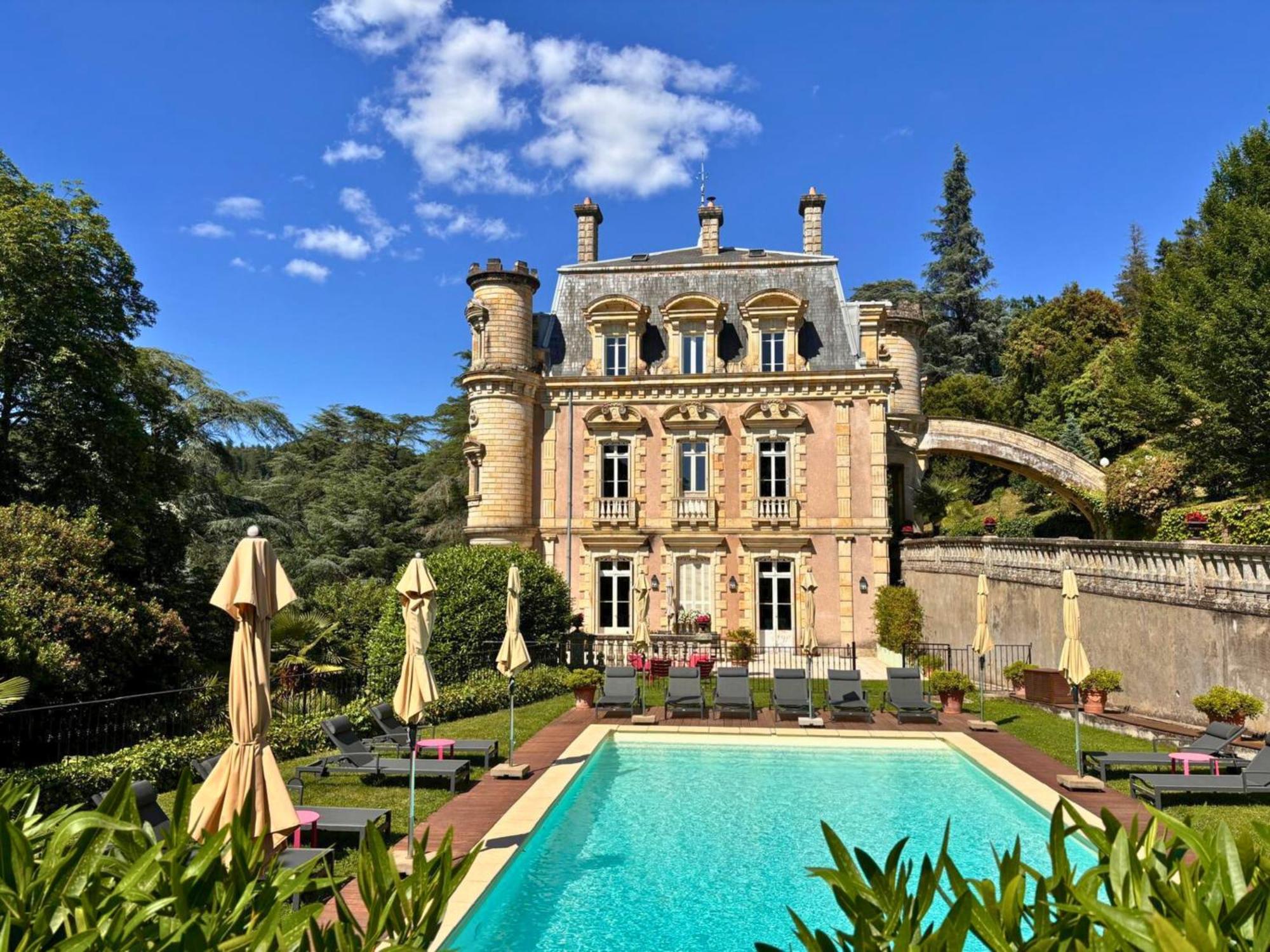 Chateau Clement - Teritoria Vals-les-Bains Luaran gambar